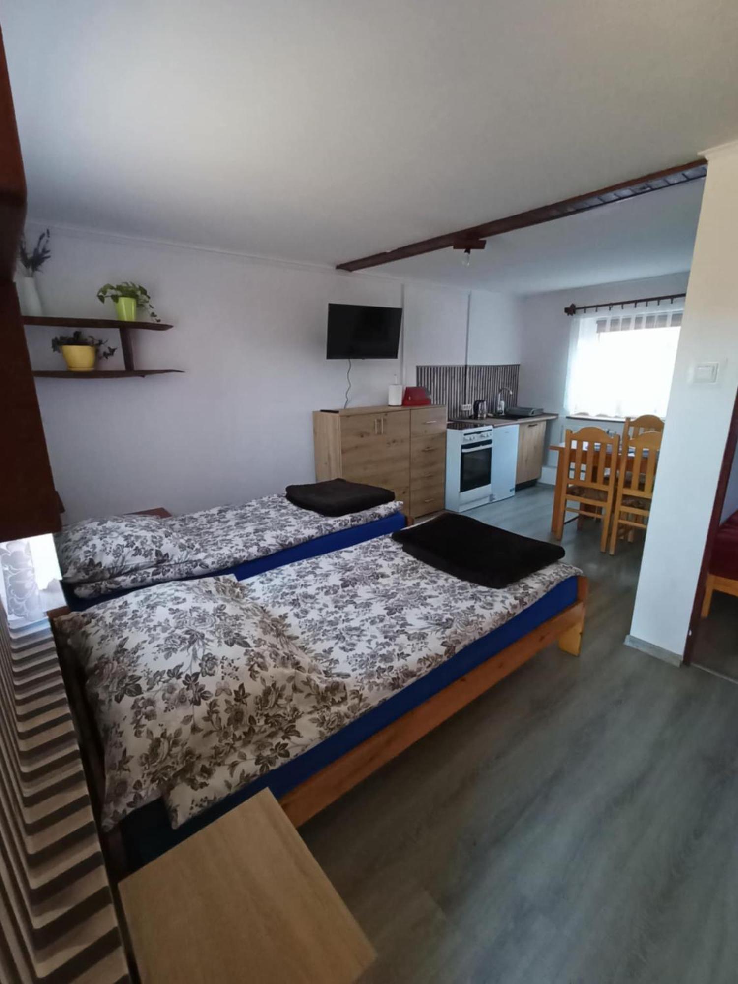 Malinowy Gaj - Agroturystyka Z Alpakami I Innymi Zwierzetami Swietajno  Exterior photo